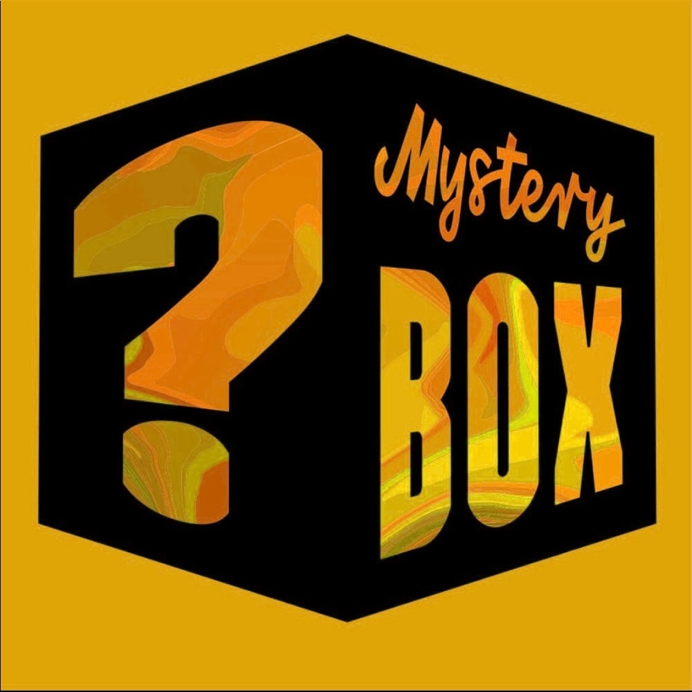 MYSTERY BOX: makeup/skincare combo